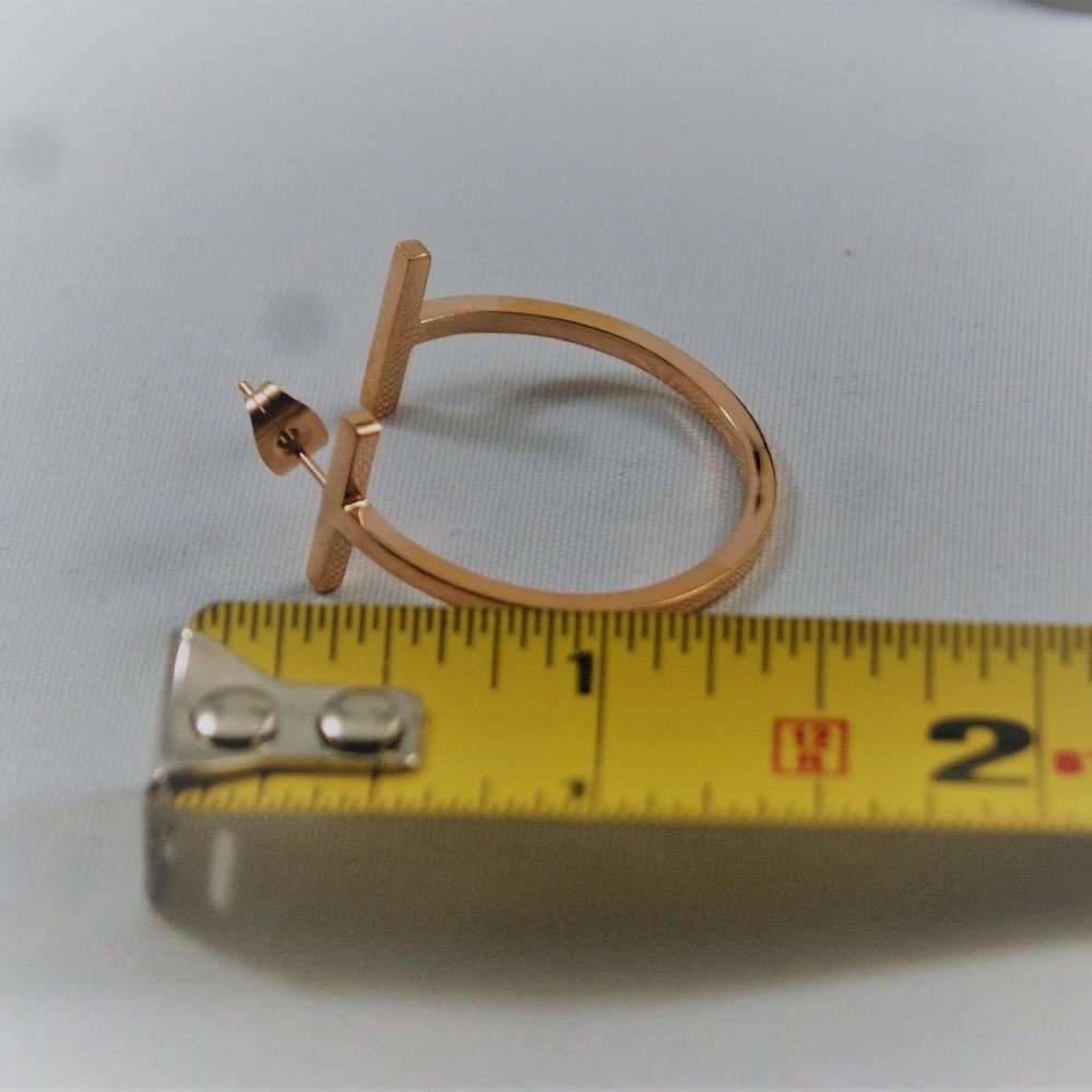 Cut Hoop Earrings | Rose Gold - New! - Picture 4 of 4